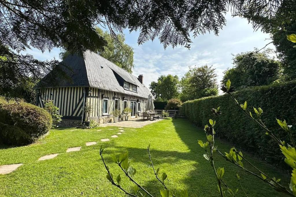 Maison A Colombages Pres De Deauville, Trouville Formentin Экстерьер фото
